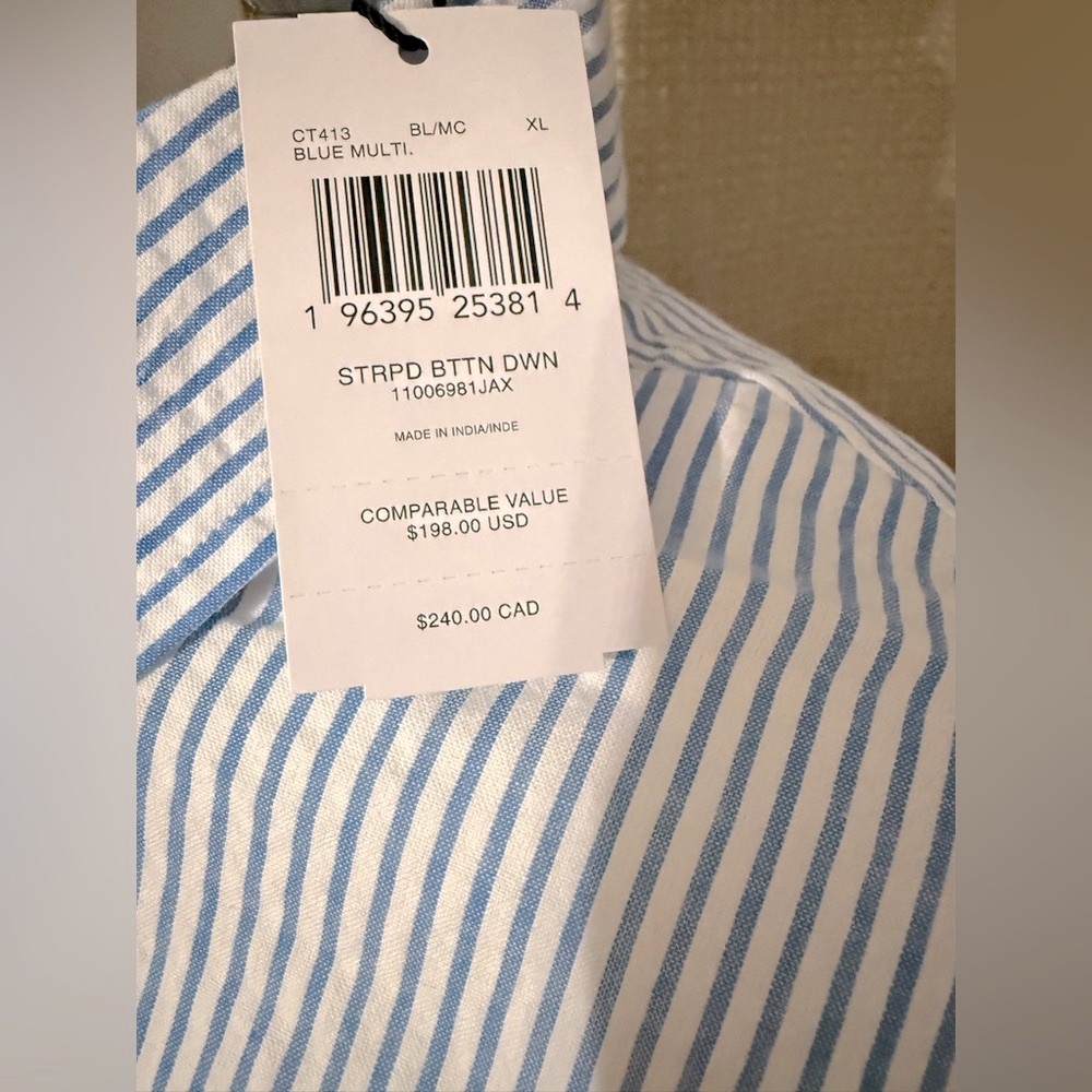 Women’s Coach Blue / White seersucker Button Down Shirt 31 long 26 armpits - Picture 6 of 15